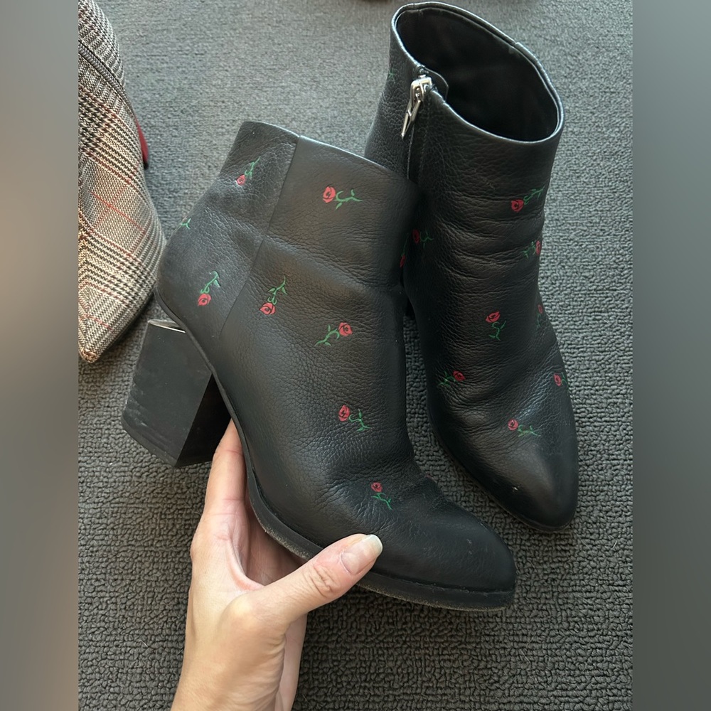 Alexander Wang Gabi bootie size 39